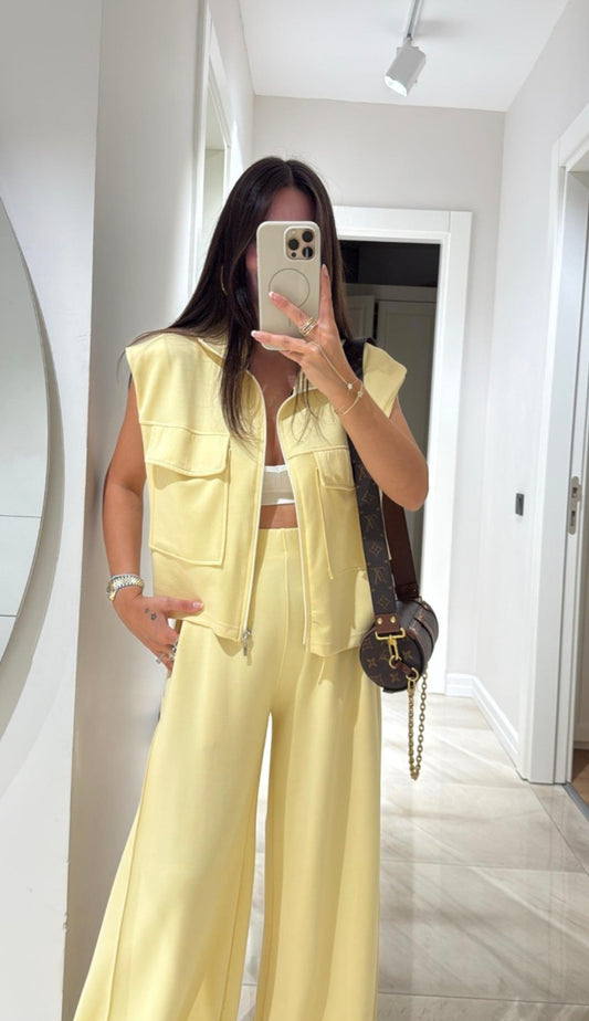 Vest with wide leg trouser oysho fabric tracksuit