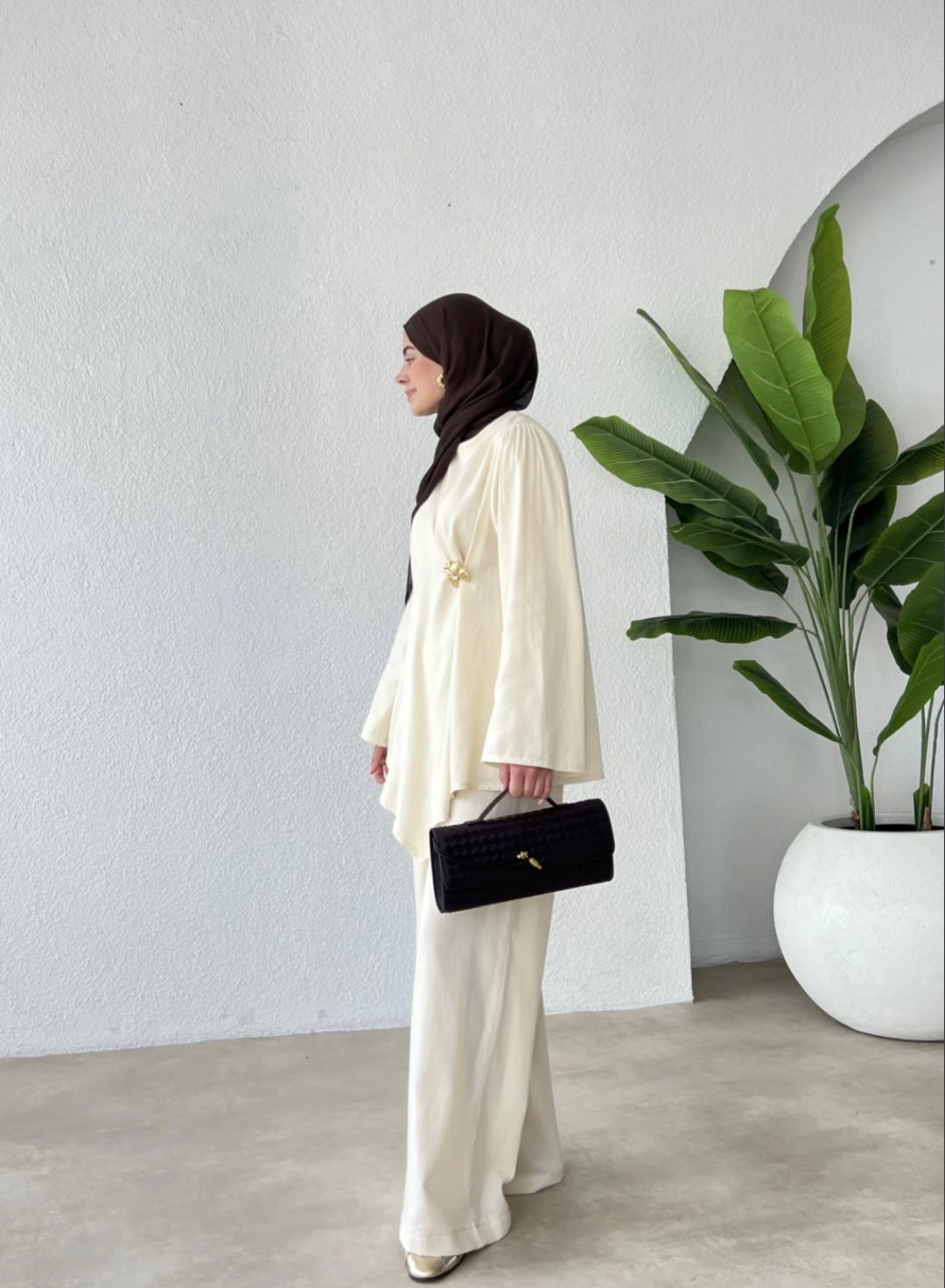 Brooch Waist Detailed Linen Suit