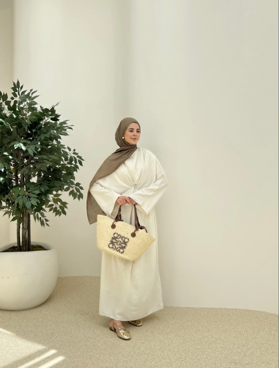 Wide sleeve belted linen dress