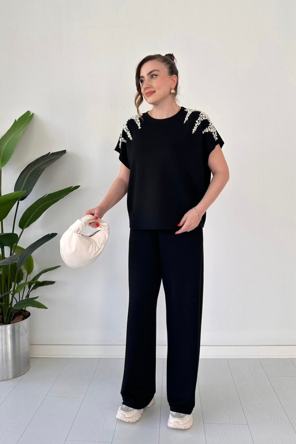 Oysho fabric suit studded with stones