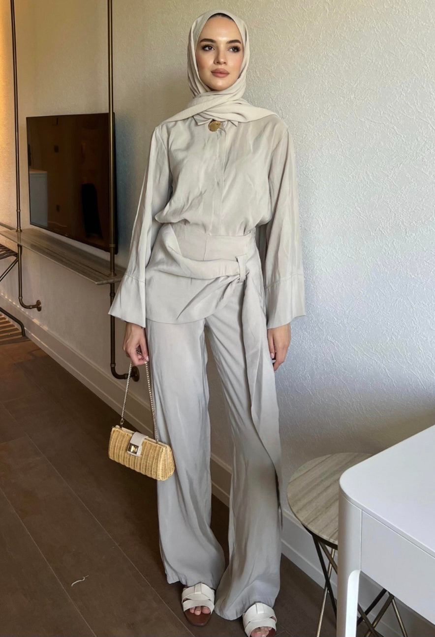 wide sleeve shirt, trouser with tied detail co-ord set