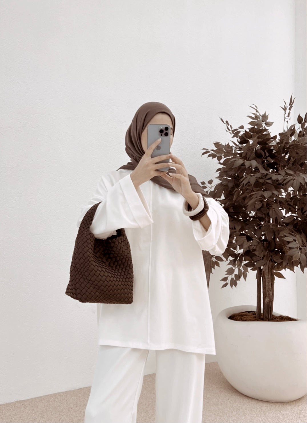 Belted Wide sleeve sweatshirt without side slit (ultra white )