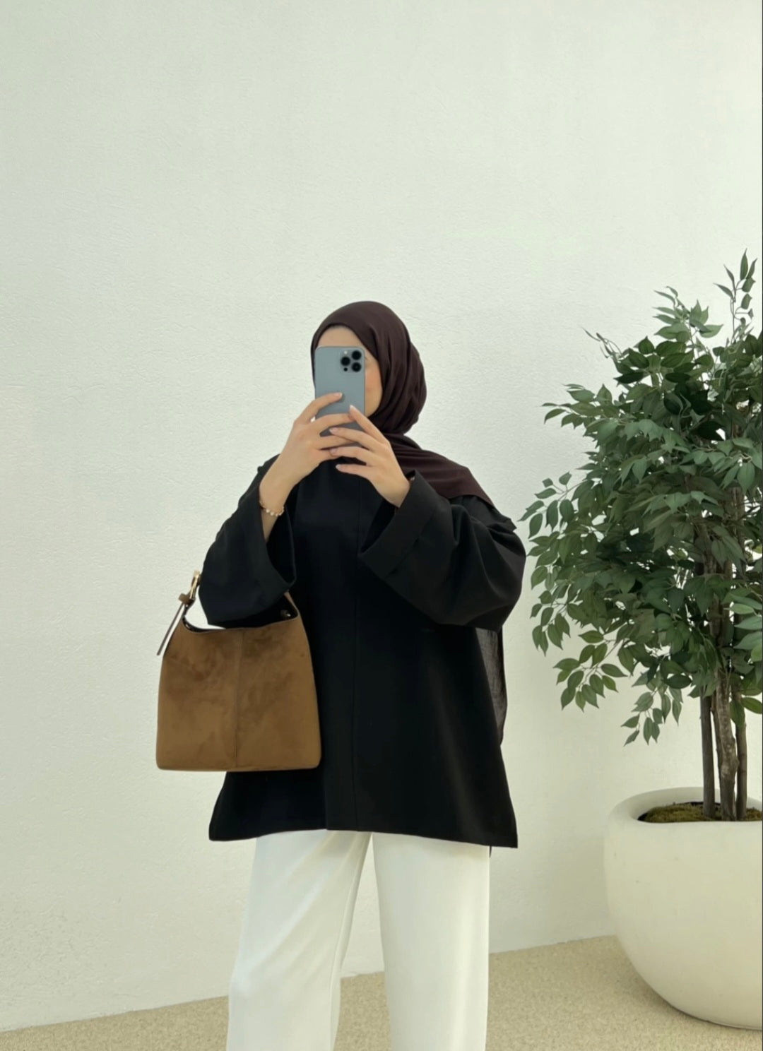 Belted Wide sleeve sweatshirt without side slit (black)