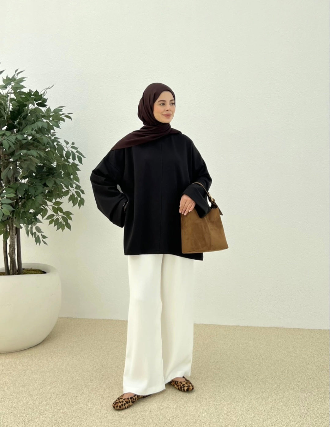 Belted Wide sleeve sweatshirt without side slit (black)