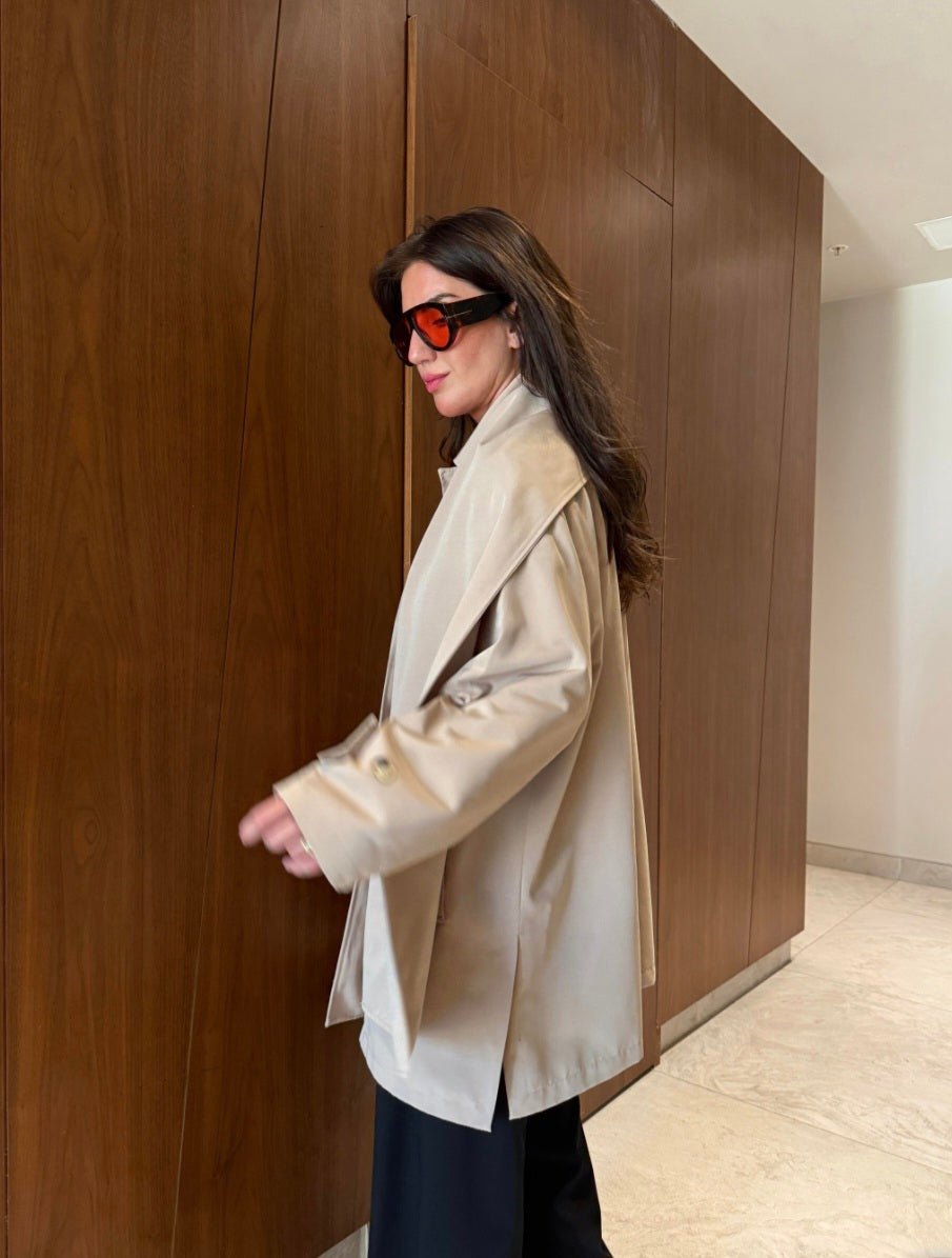 Massimo dutti trenchcoat with removable scarf