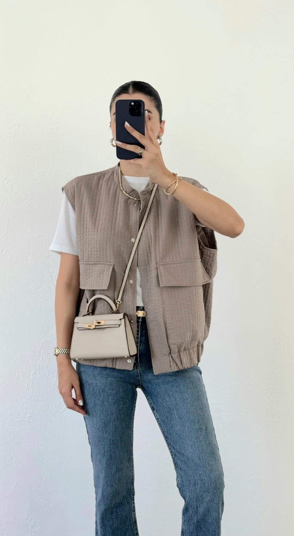 Capitone vest