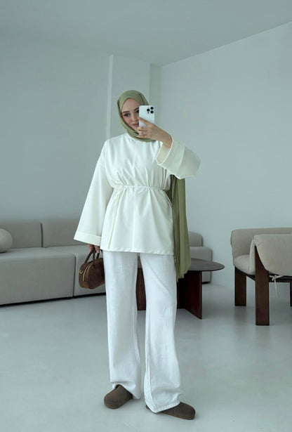 Belted Wide sleeve sweatshirt with side slit (off-white)