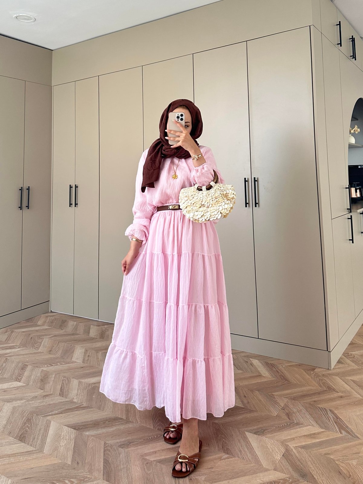 Balloon Sleeve Blouse paired with a maxi skirt - Pink