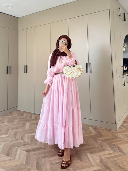 Balloon Sleeve Blouse paired with a maxi skirt - Pink