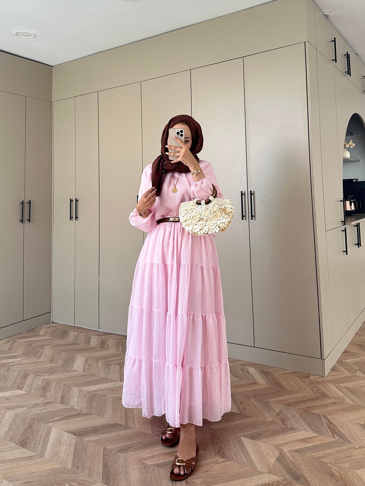 Balloon Sleeve Blouse paired with a maxi skirt - Pink