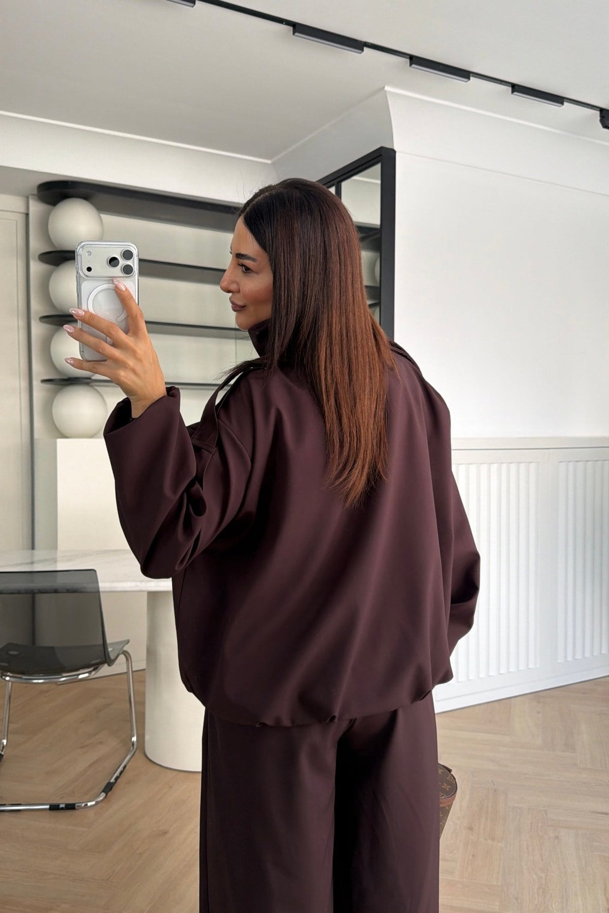 Bomber Suit with Epaulets and Stand-Up Collar - brown
