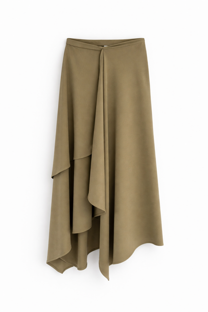 Zara model Loose-fitting top with crew neck  ,Flowing mid-waist midi skirt with an asymmetric hem.
