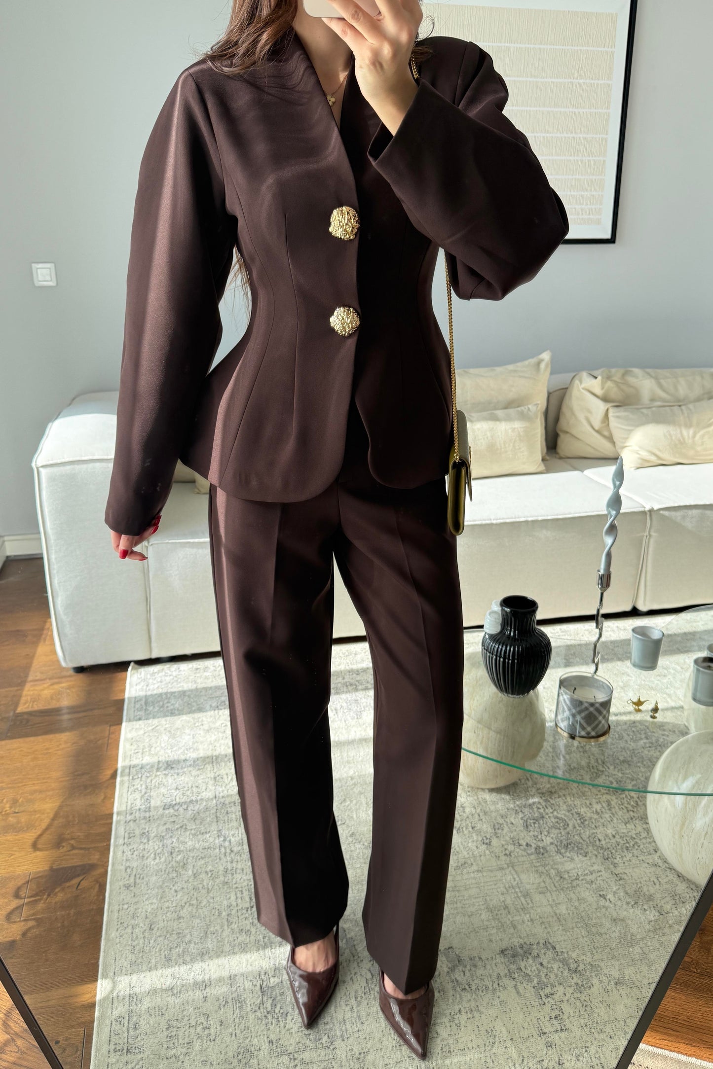 Balloon Sleeve waist-fitted pleated suit