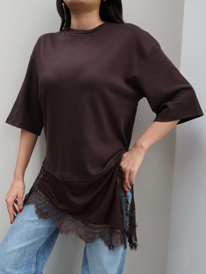 Crew Neck T-shirt with Lace Detail