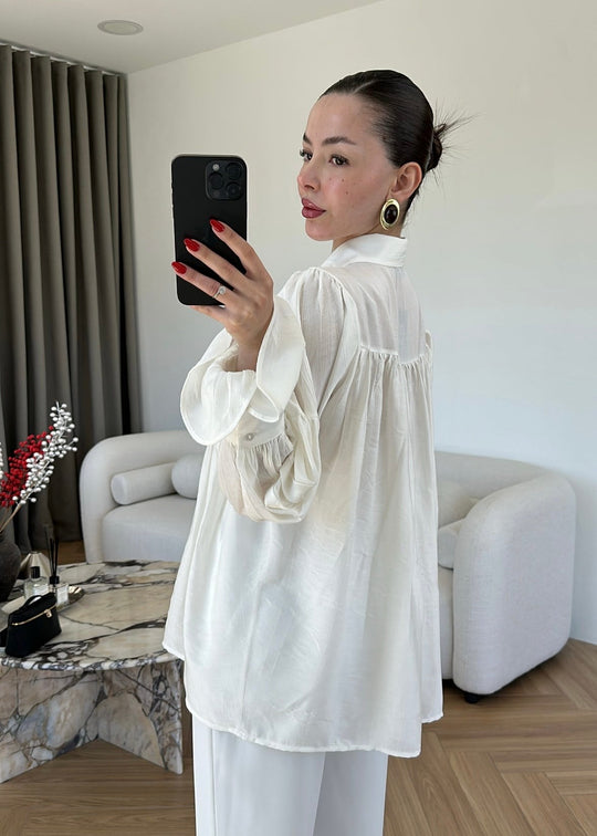 White Vintage Premium Shirt with Gathered Sleeve Detail