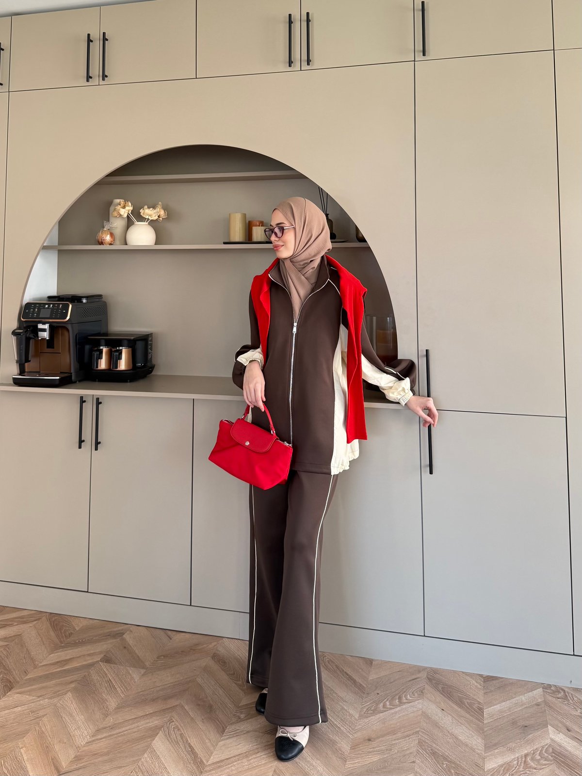 Oversized adjustable waist jacket with Parachute Details, waistband wide leg trouser tracksuit - brown