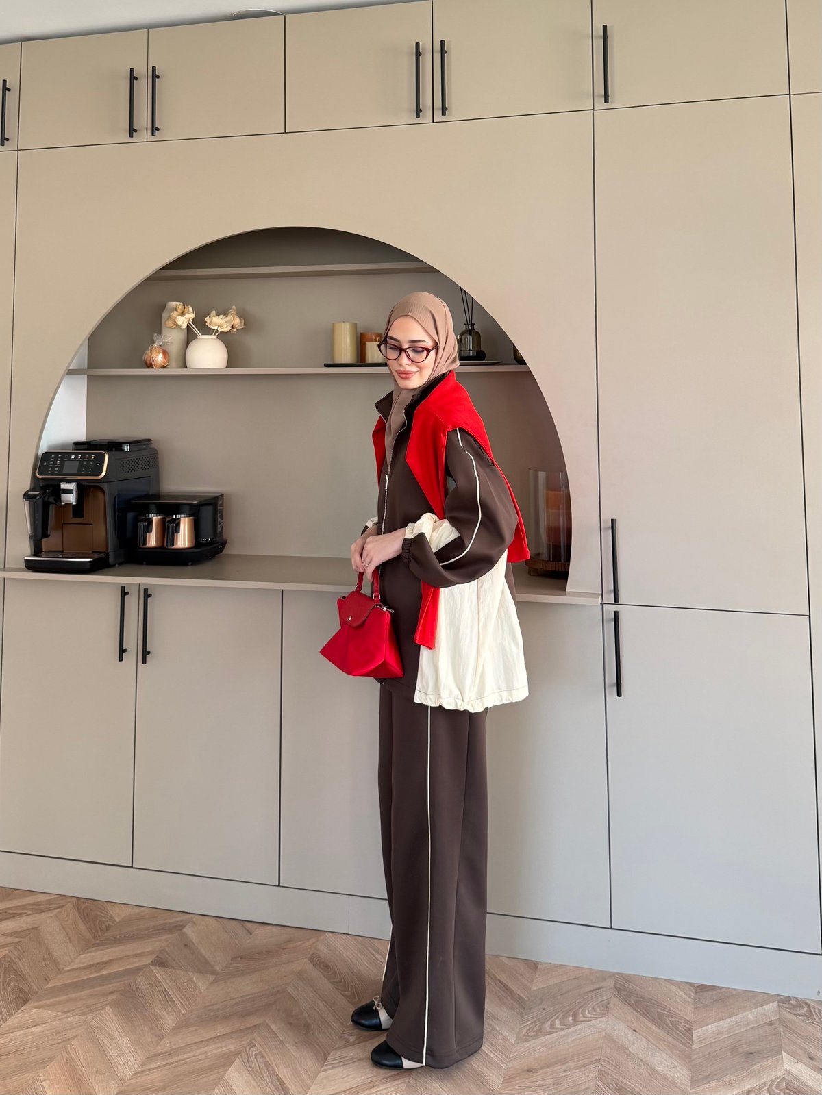 Oversized adjustable waist jacket with Parachute Details, waistband wide leg trouser tracksuit - brown