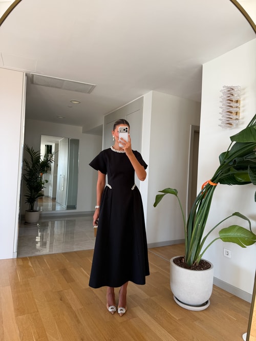 Dia Stone Detail Midi Dress - Black