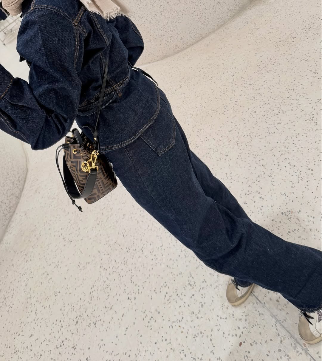 GOLD BUTTONED WAIST-FITTED JACKET AND STRAIGHT PANTS DENIM SET
