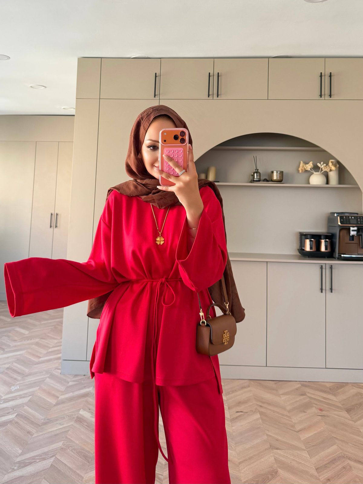 Oversize blouse with waistband wide leg trouser oysho fabric set - red