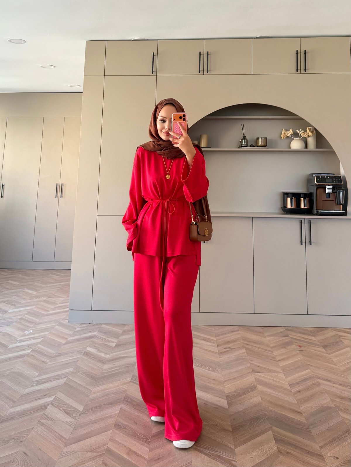 Oversize blouse with waistband wide leg trouser oysho fabric set - red