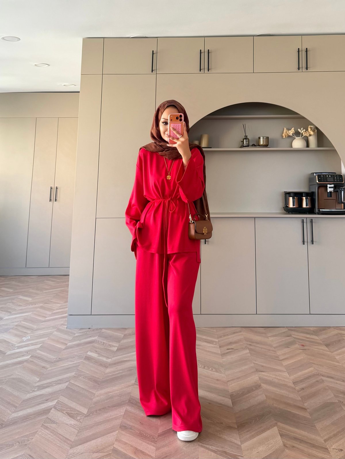 Oversize blouse with waistband wide leg trouser oysho fabric set - red