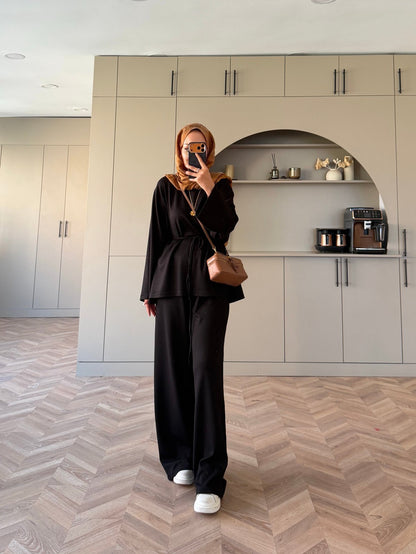 Oversize blouse with waistband wide leg trouser oysho fabric set - black