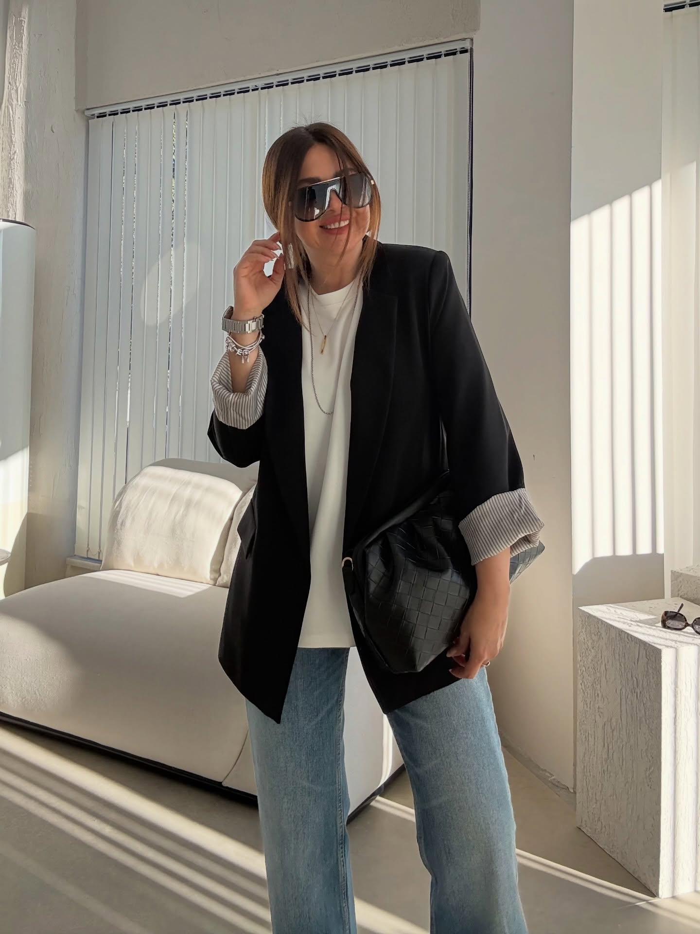 Oversized blazer with striped lining-black