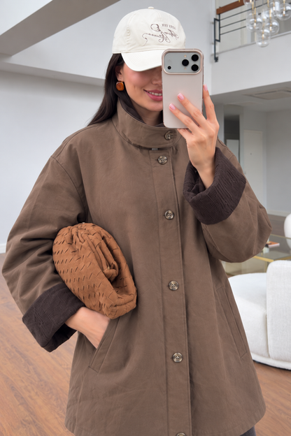 Gabardine jacket Contrasting corduroy collar and sleeve cuffs - brown