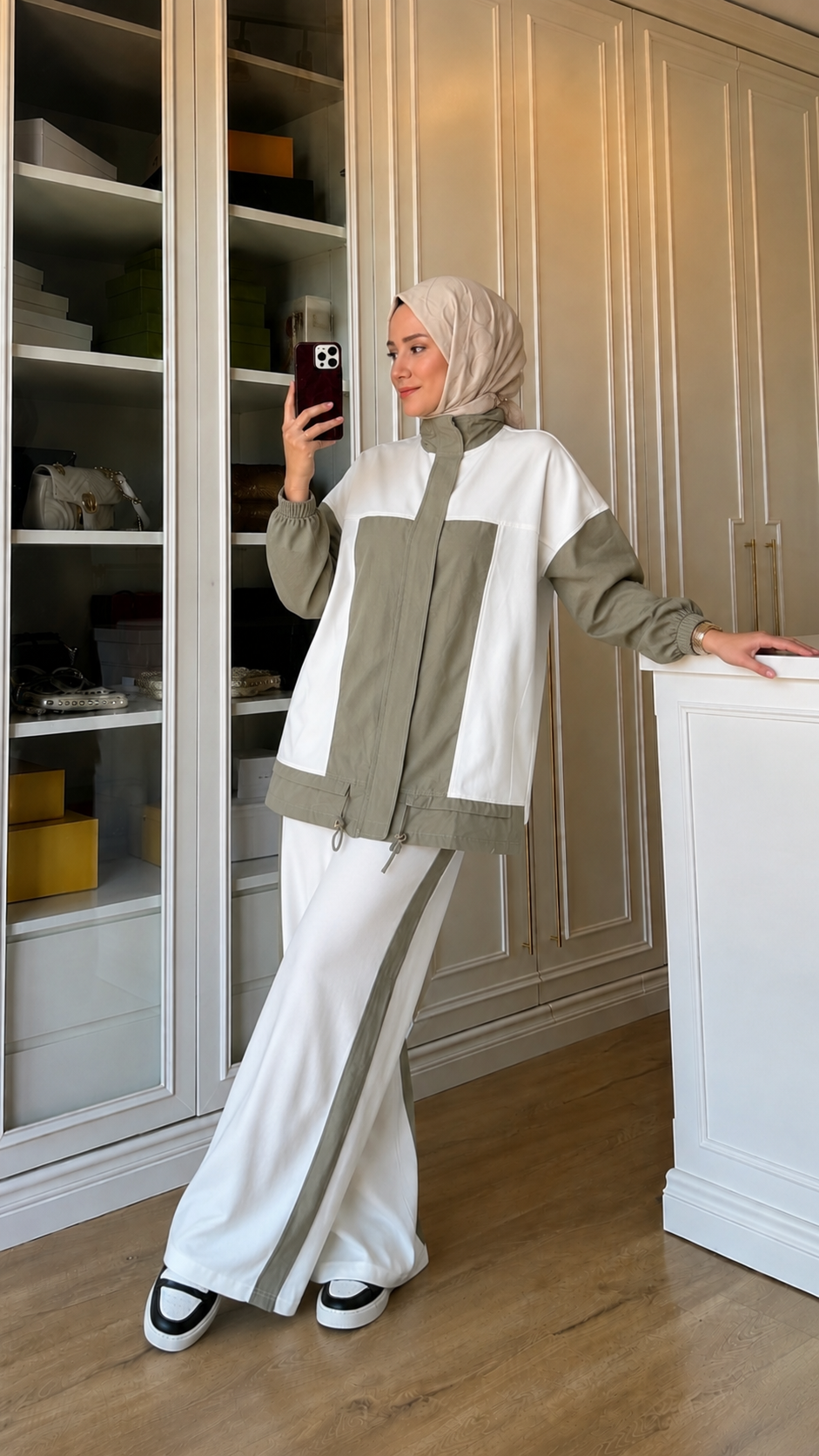 Oysho fabric tracksuit with Parachute Details