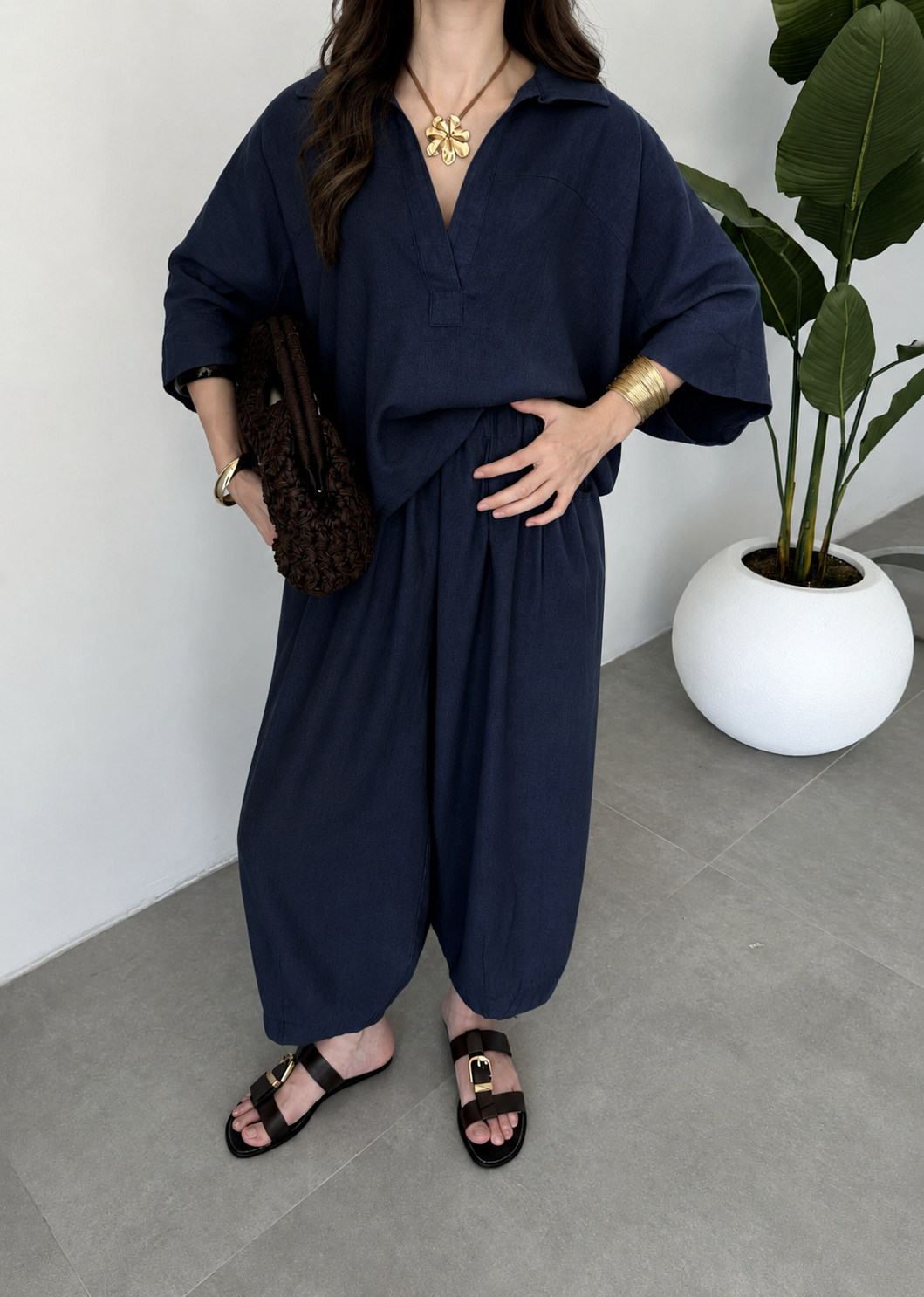 Oysho model linen co-ord set