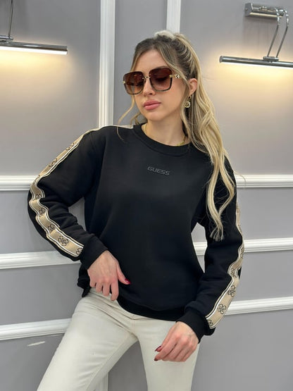 Guess sweatshirt