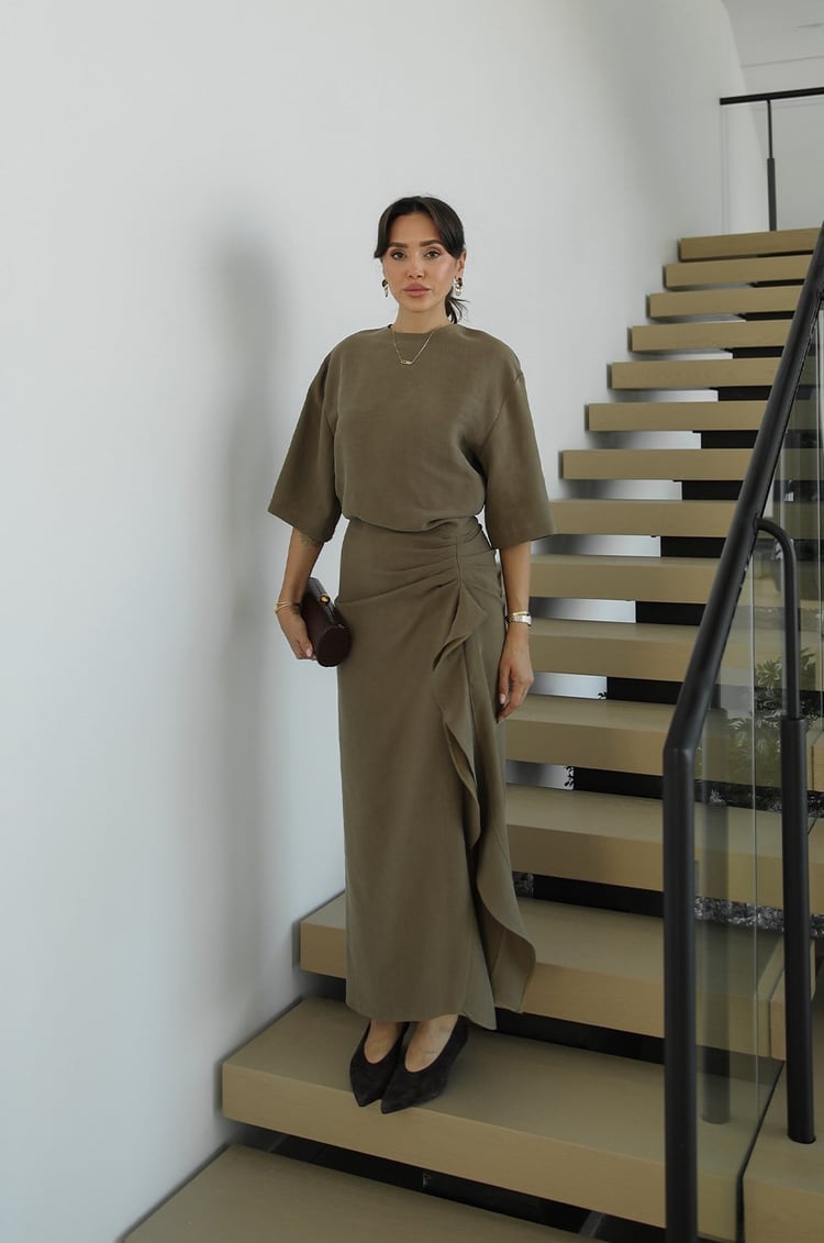 Zr model morley dress with side ruffle details