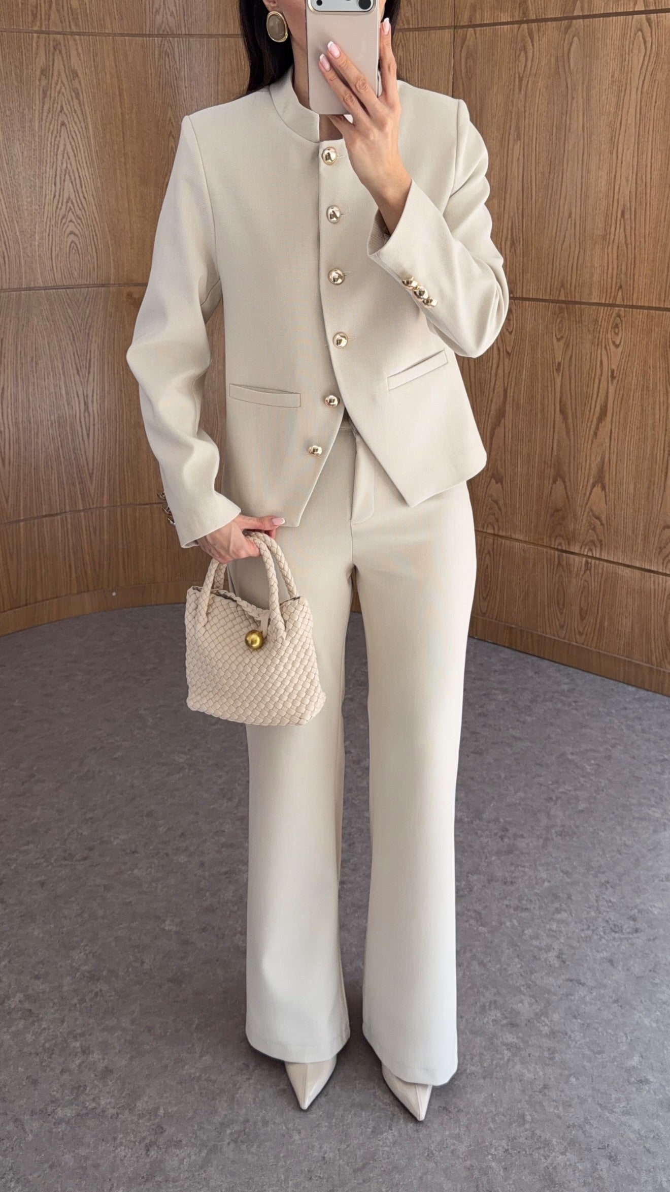 Textured fabric Stand collar gold buttons suit