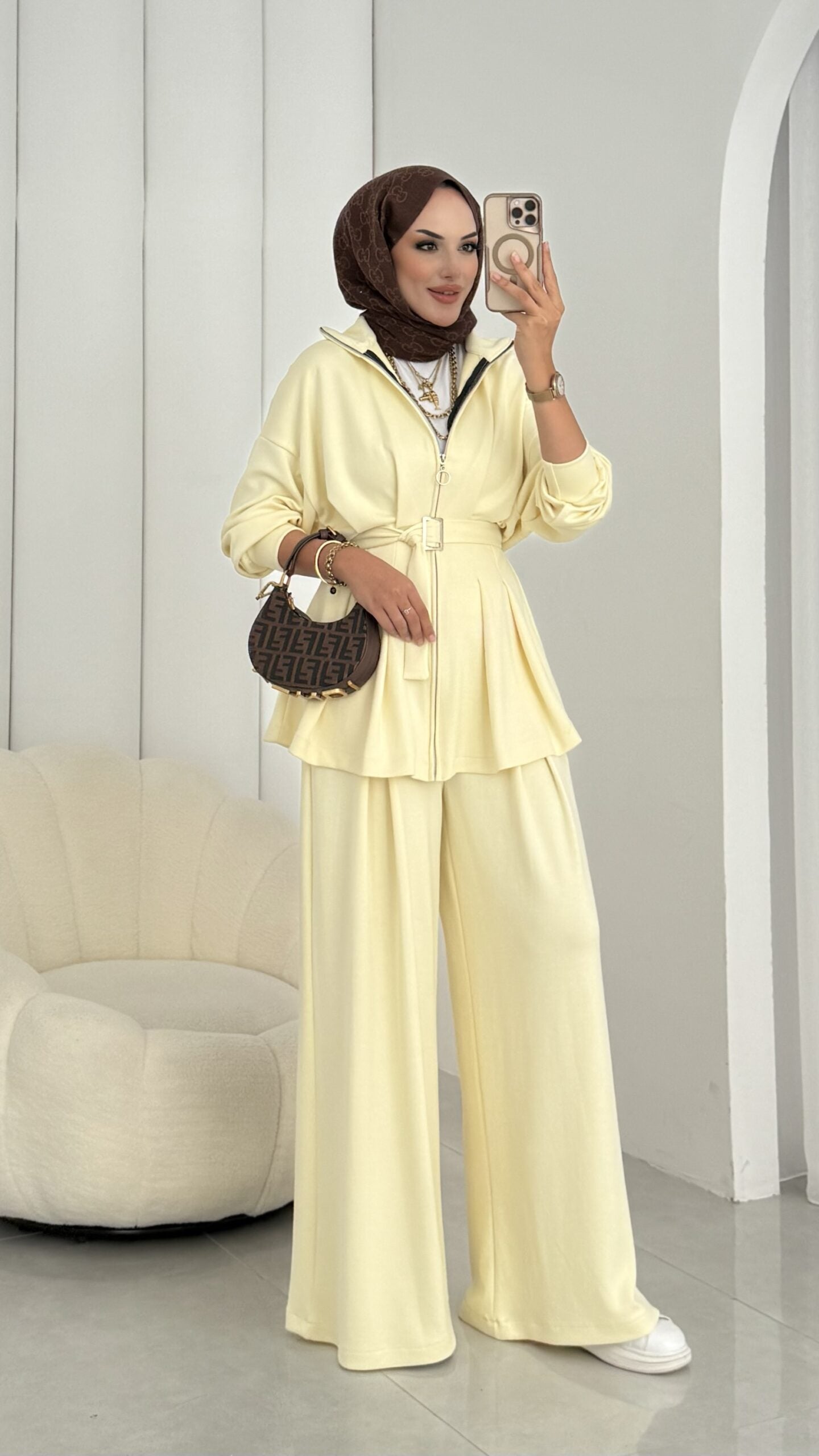 Soft-touch oysho fabric belted jacket, Wide-leg pleated trouser co-ord set