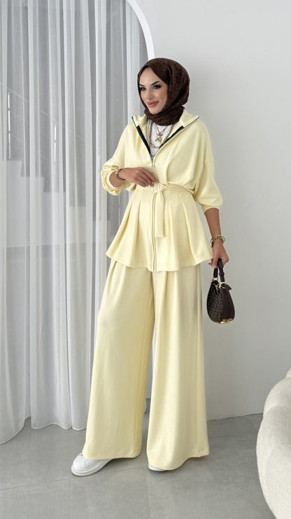 Soft-touch oysho fabric belted jacket, Wide-leg pleated trouser co-ord set