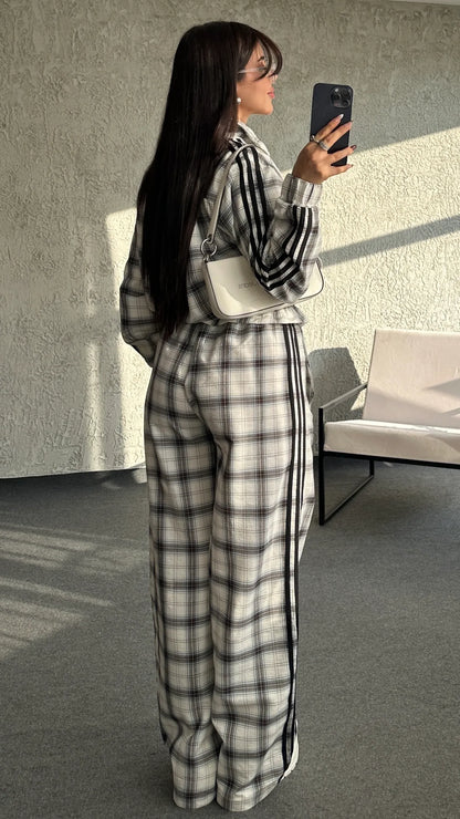 Norden Plaid Pattern Set with Stripe Detail