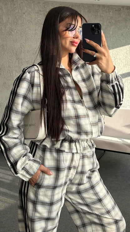 Norden Plaid Pattern Set with Stripe Detail