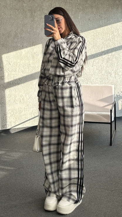 Norden Plaid Pattern Set with Stripe Detail