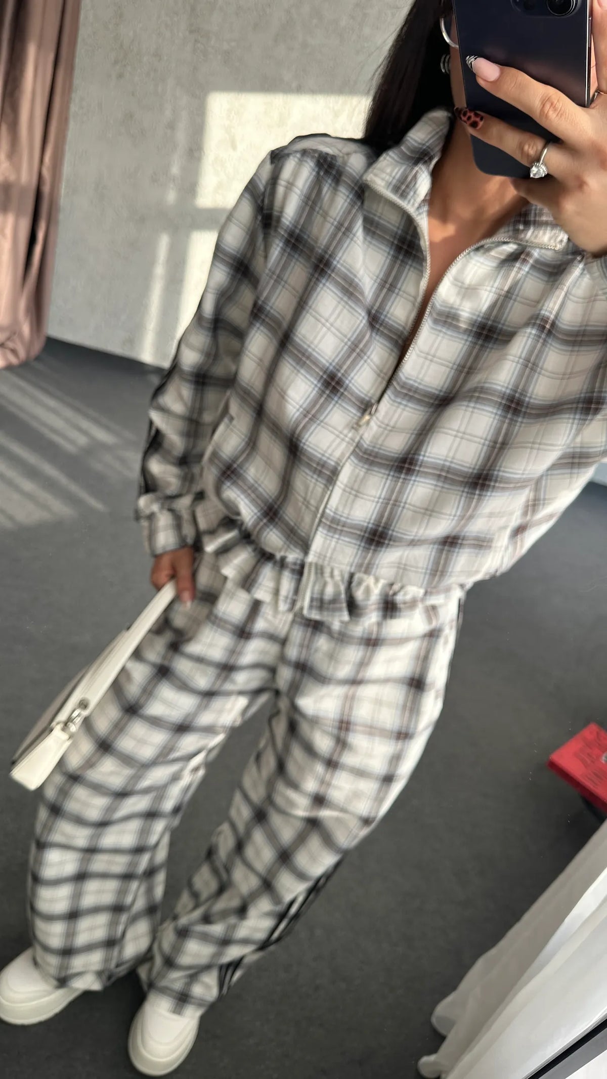 Norden Plaid Pattern Set with Stripe Detail