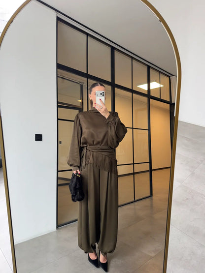 TIE-UP SATIN BLOUSE AND BELT-STYLE HARLING PANTS SET