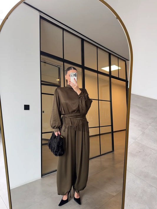 TIE-UP SATIN BLOUSE AND BELT-STYLE HARLING PANTS SET