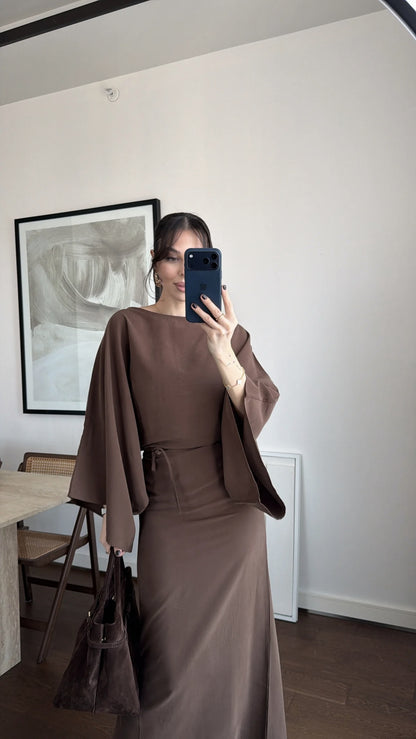 BATWING SLEEVE BELTED DRESS