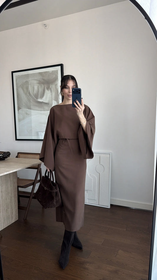BATWING SLEEVE BELTED DRESS
