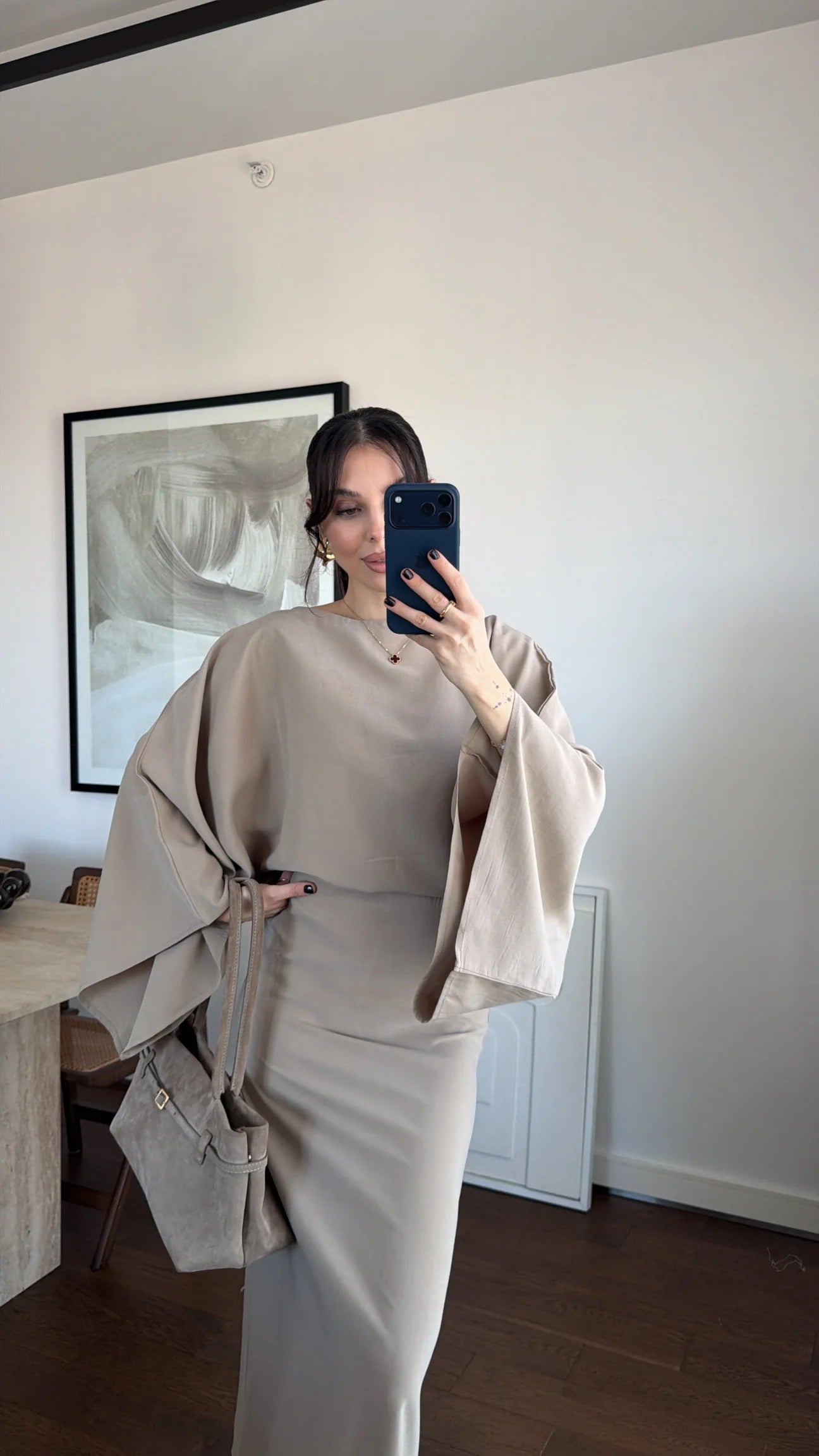 BATWING SLEEVE BELTED DRESS