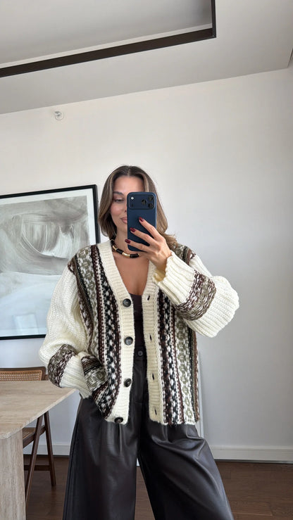 Patterned knitted Cardigan