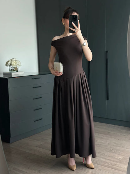 Asymmetric Collar pleated dress - brown