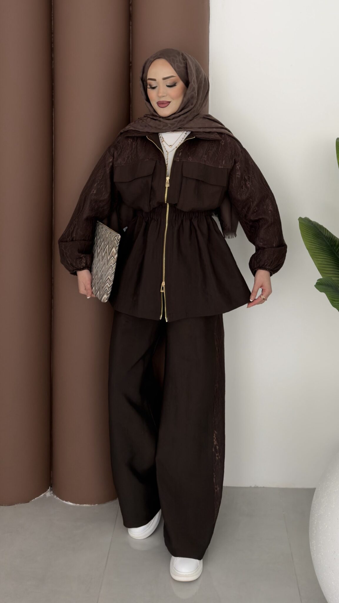 Gold zipper jacket with lace details co-ord set -brown