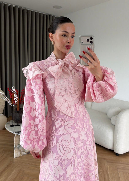 Lace-Embroidered Scarf Collar Dress -pink