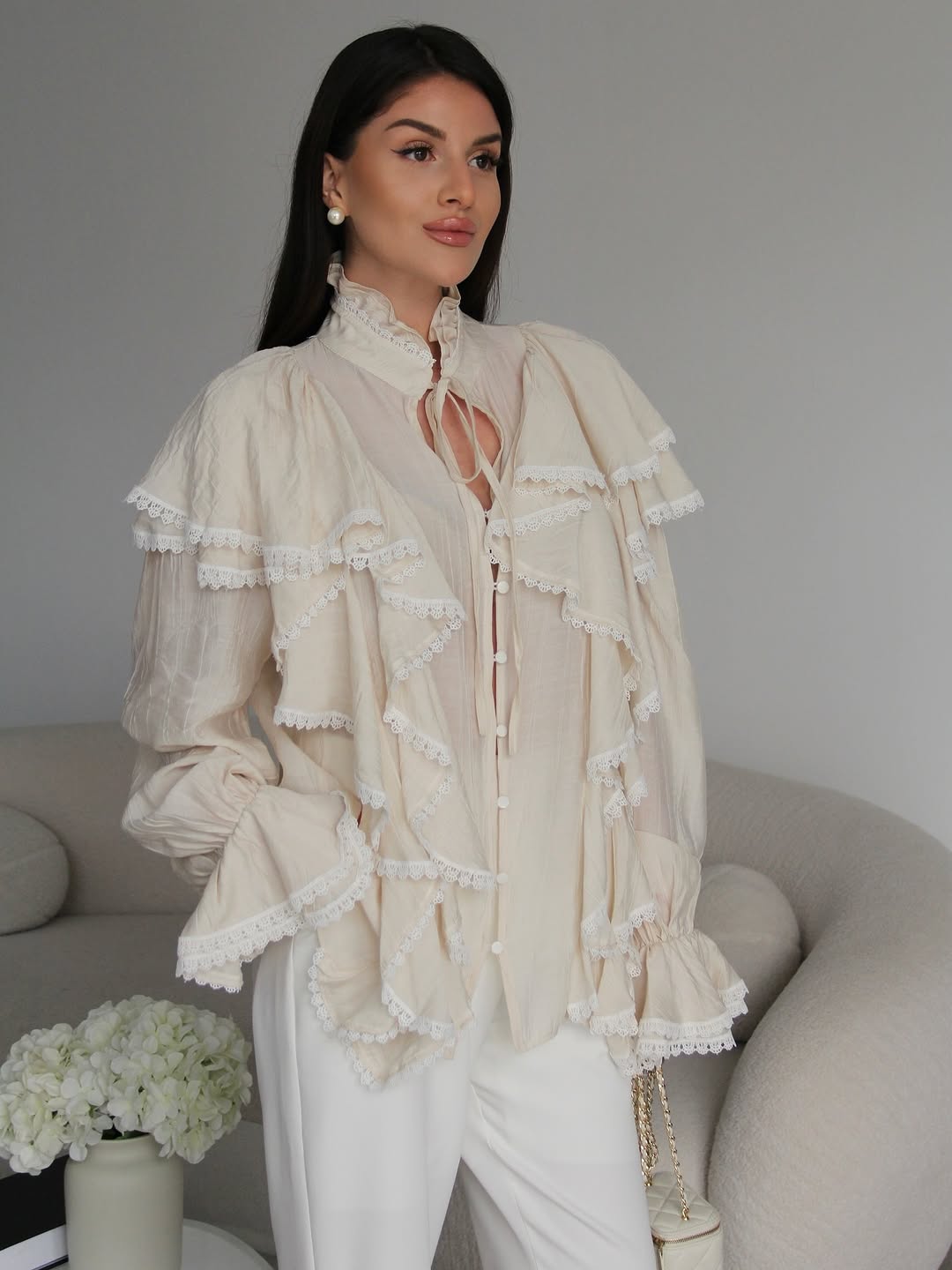 Willma Ruffled Shirt -brown
